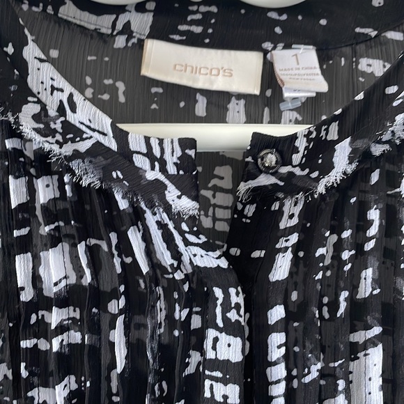 Chicos sheer blouse - Picture 2 of 6